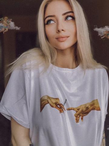 Лаура Обаятельная Блондинка фото 3